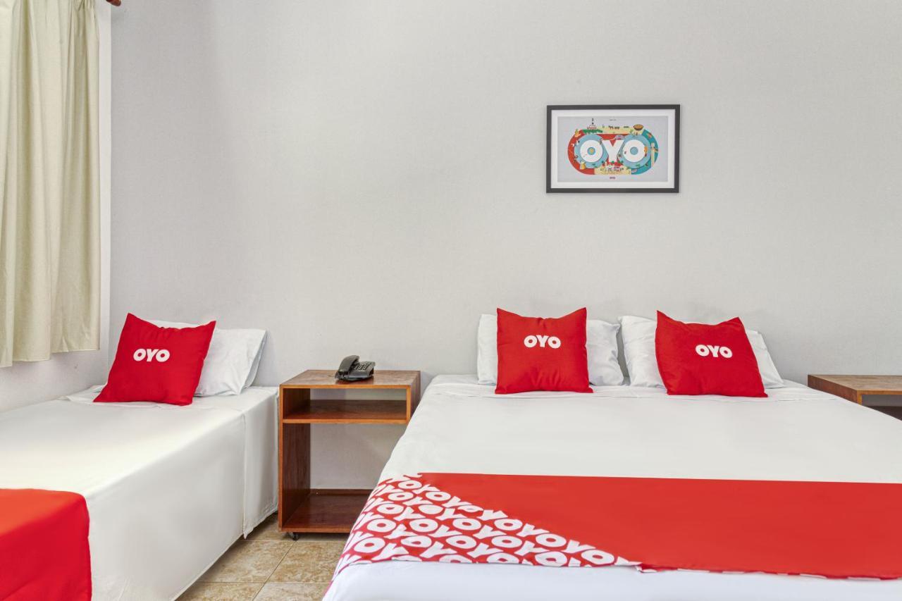 Oyo Pousada Maristella - Salvador Exteriér fotografie